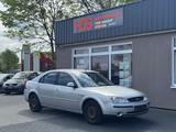 Ford Mondeo 1.8 92 kW Ghia TÜV 12/2027 - Ford aus 2001