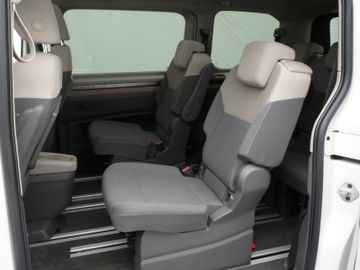 Volkswagen T7 Multivan - 9