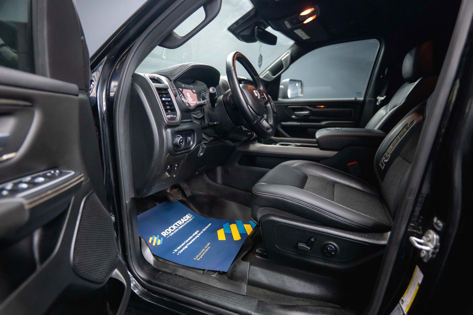 Fahrzeugabbildung Dodge RAM 5.7 V8 HEMI 4x4 REBEL OFFROAD Night AxleLock