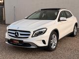 Mercedes-Benz GLA 200 *Panorama*AHK*SHZ*Xenon - Mercedes-Benz GLA 200 in Krefeld
