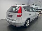 Hyundai i30 Style 1.6 KAT + AHK+ KLIMA+ HU NEU+ - Hyundai i30 mit Benzin-Antrieb: Kombi, 1.6