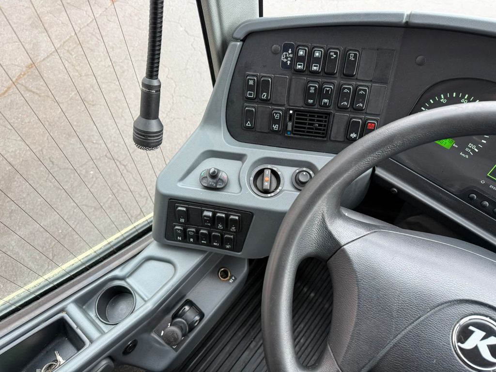 Car thumbnail
