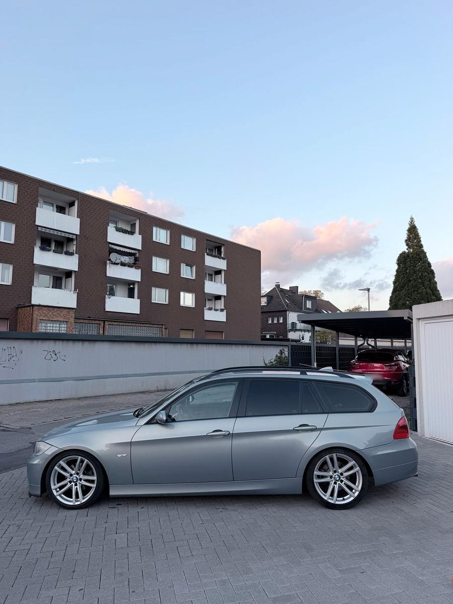 BMW 320 2007 — photo 7