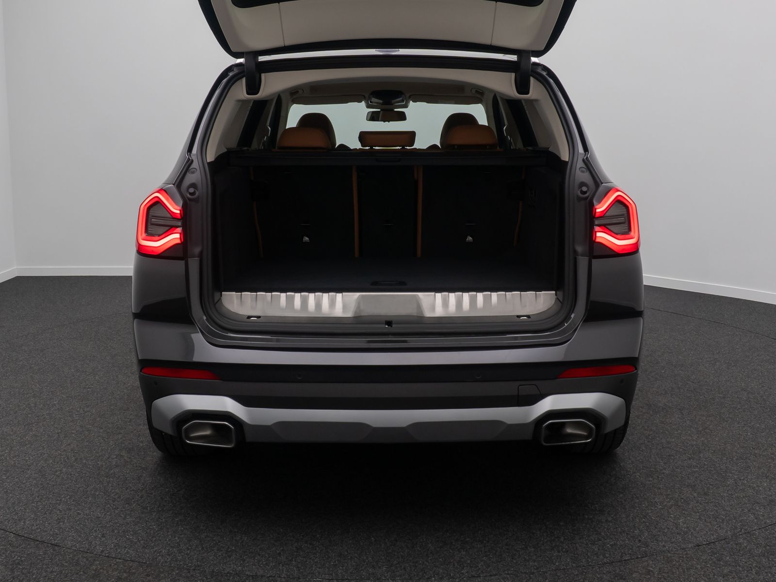 Fahrzeugabbildung BMW X3 xD30e Alarm HUD DAB Laser Kamera Sport Leder