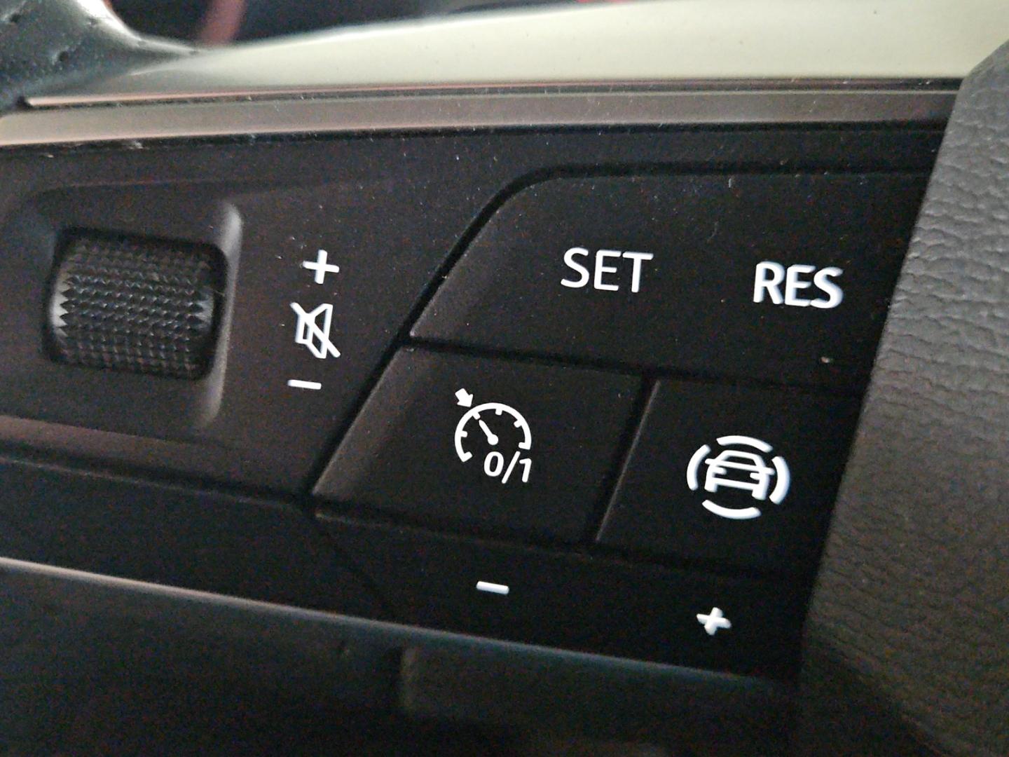 SEAT Arona FR 1.5 AHK-abnehmbar Navi Leder LED SHZ PD, миниатюра 21