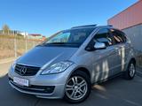 Mercedes-Benz A 160 CDI *PANO*SHZ*MFL* - Mercedes-Benz mit Diesel-Antrieb: Kleinwagen, Schaltgetriebe