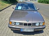 BMW 525i  E34 - BMW 525: E34
