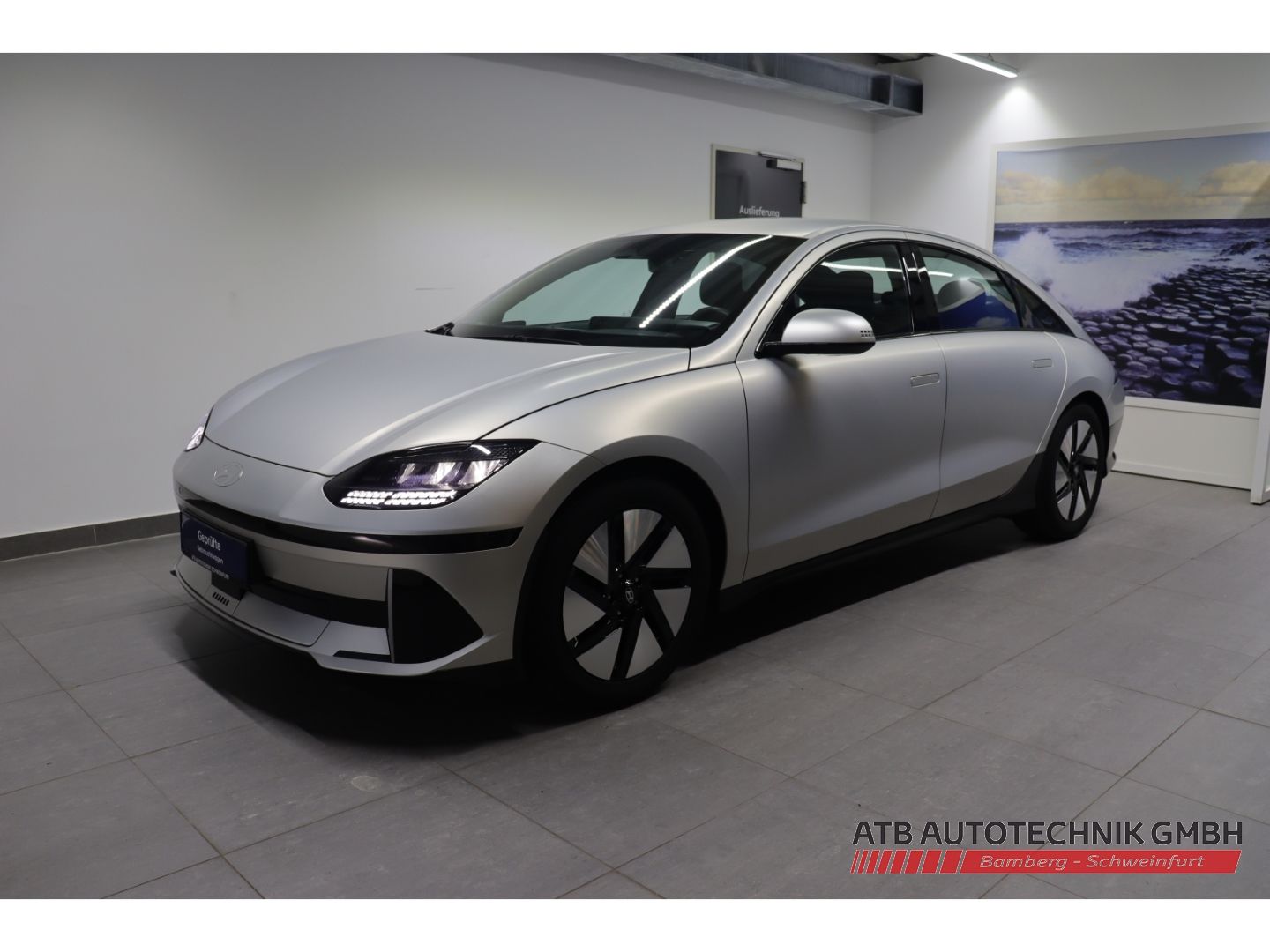 Fahrzeugabbildung Hyundai IONIQ 6 77,4 kWh DYNAMIQ 97,1% SOH Navi LED ACC