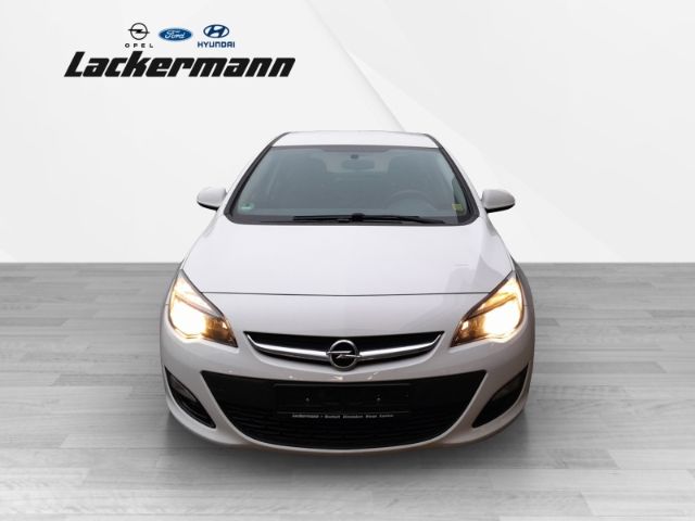 Astra J Selection 1.6 Bluetooth AHK Klima