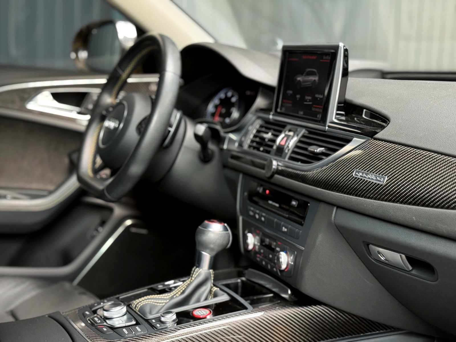 Fahrzeugabbildung Audi RS6 RS 6 Avant 4.0 TFSI quattro