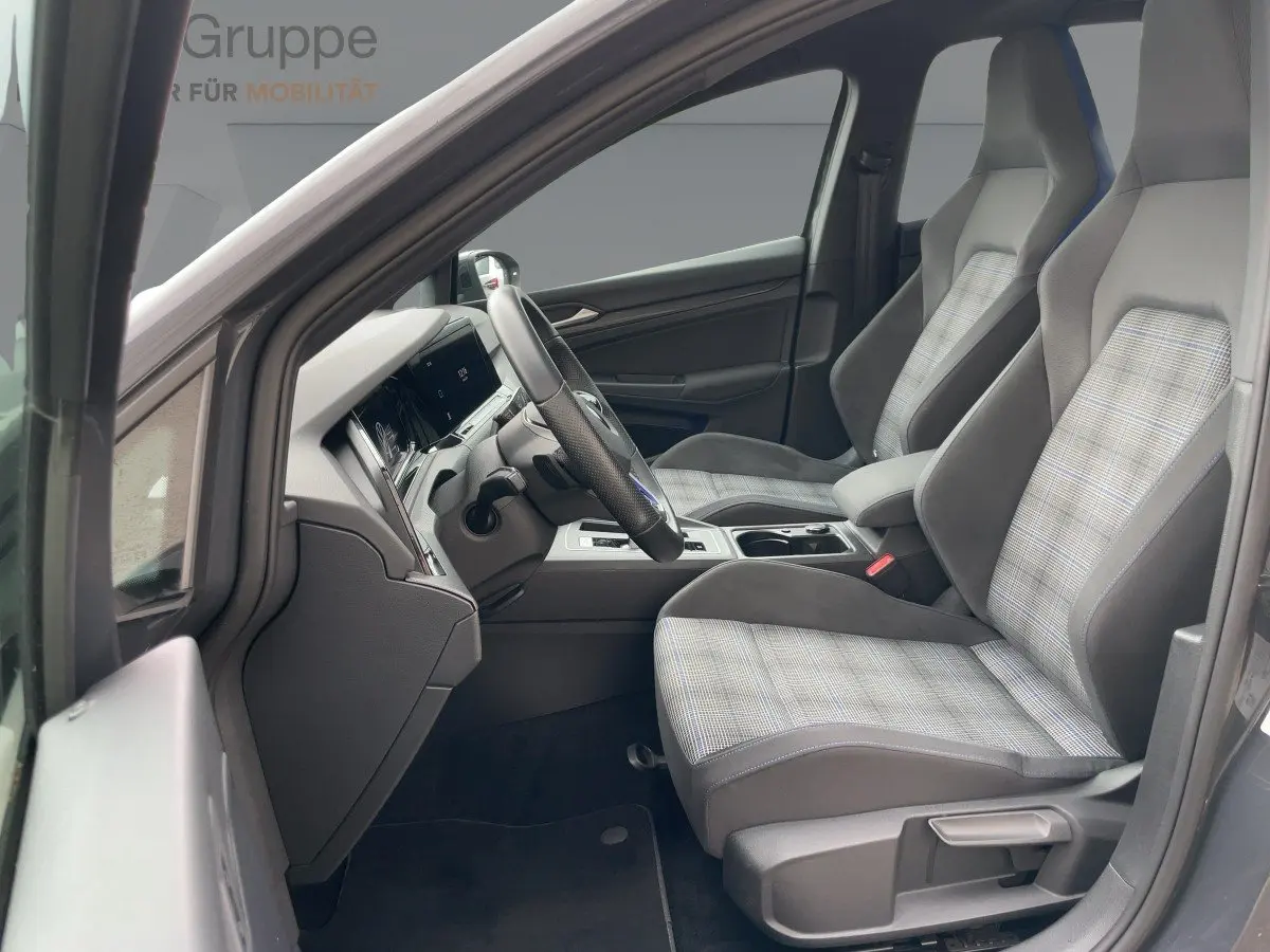 Volkswagen Golf GTE 1.4 eHybrid NAVI+PANO+LED+KAM+VIRT+APP, миниатюра 8