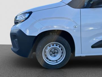Fotografie des Opel Combo E Klima AHK Allwetterreifen