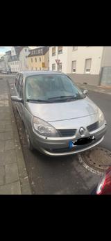Renault Scenic  Diesel - Renault Scenic aus 2007 mit Diesel-Antrieb