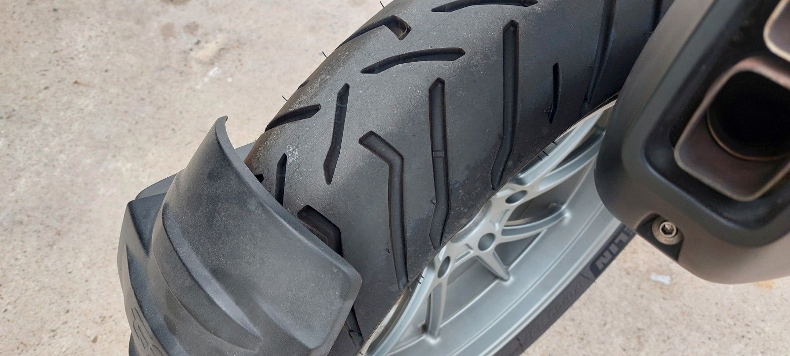 Fahrzeugabbildung BMW R 1250 GS Voll