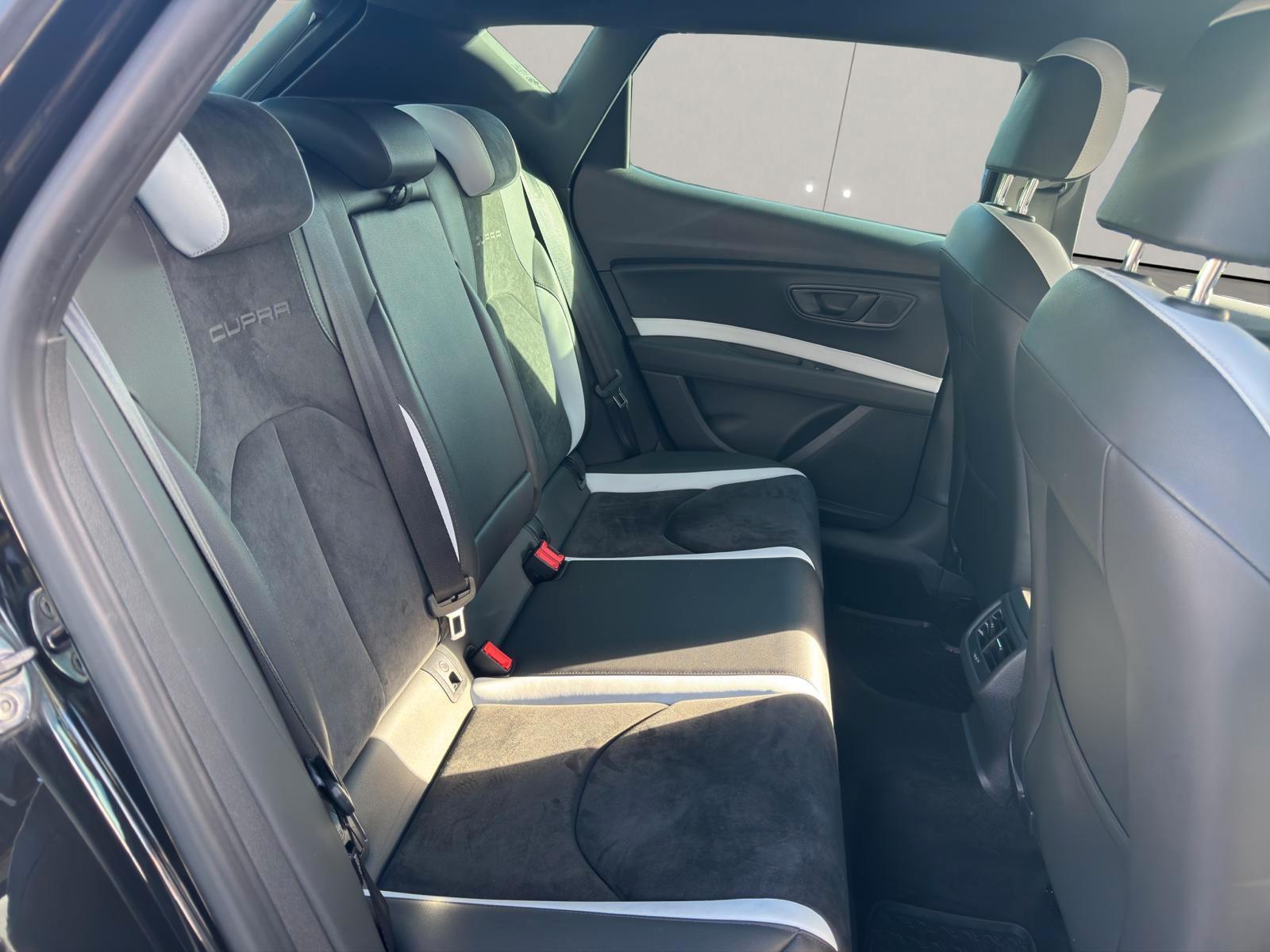 Seat Leon Cupra 2.0 280ch -1 ère main - Sièges sports alcantara - Led - Vitres teintées