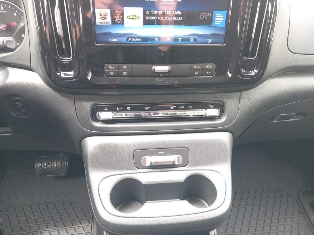 Fahrzeugabbildung Mercedes-Benz Vito 119 CDI Tourer PRO lang LED*AHK*Navi*Leder