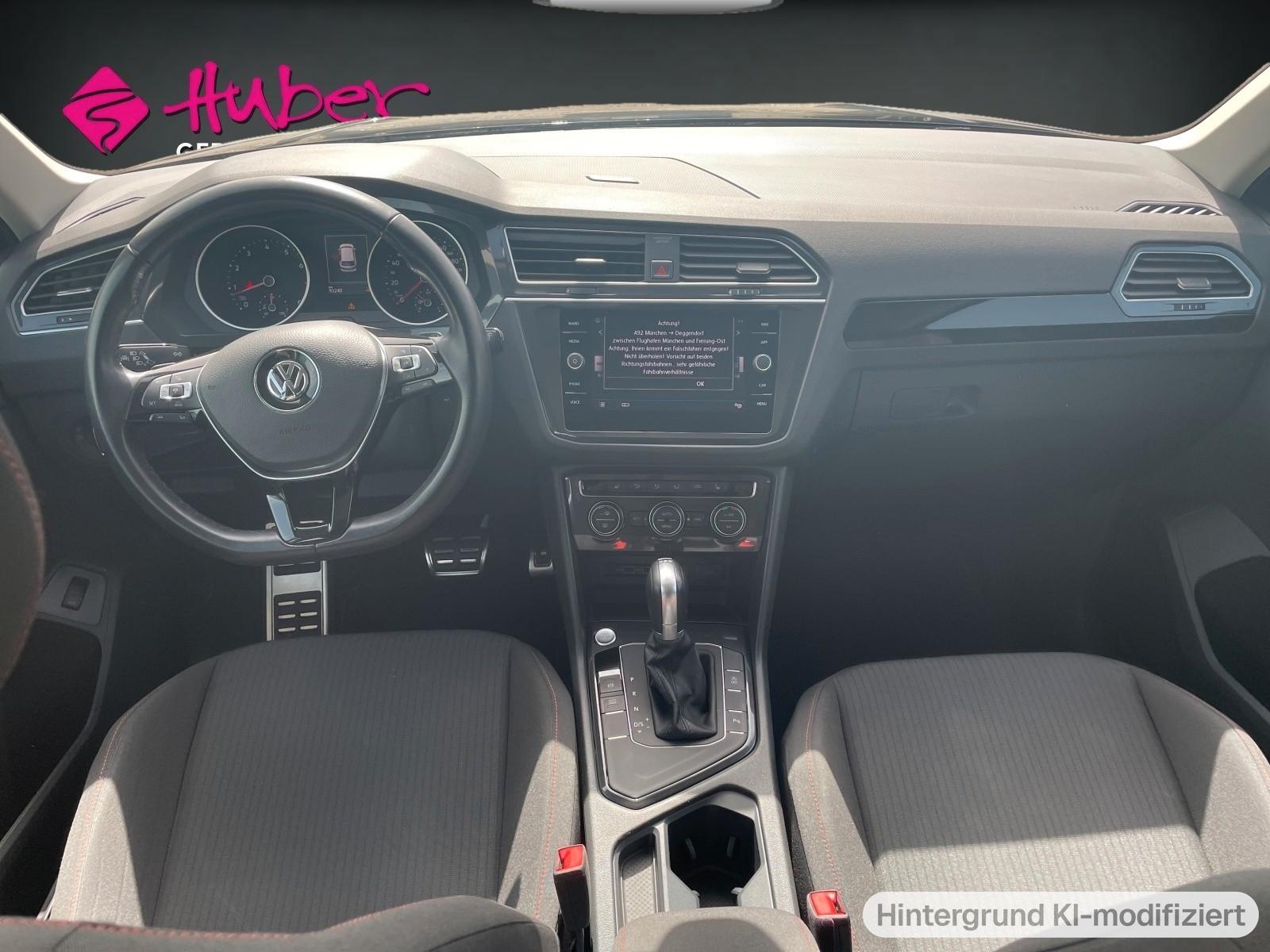 Volkswagen Tiguan SOUND 150 PS ( * AHK * SITZHEIZUNG * )