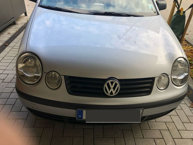 Volkswagen Pkw, VW POLO / 9N, Baujahr 2003, silber me...