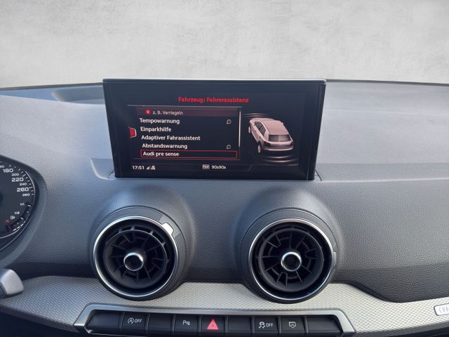 Audi Q2 35 TFSI basis 7-Gang S tronic|Kamera|Navi|LED