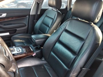 Audi A6 Allroad - 11