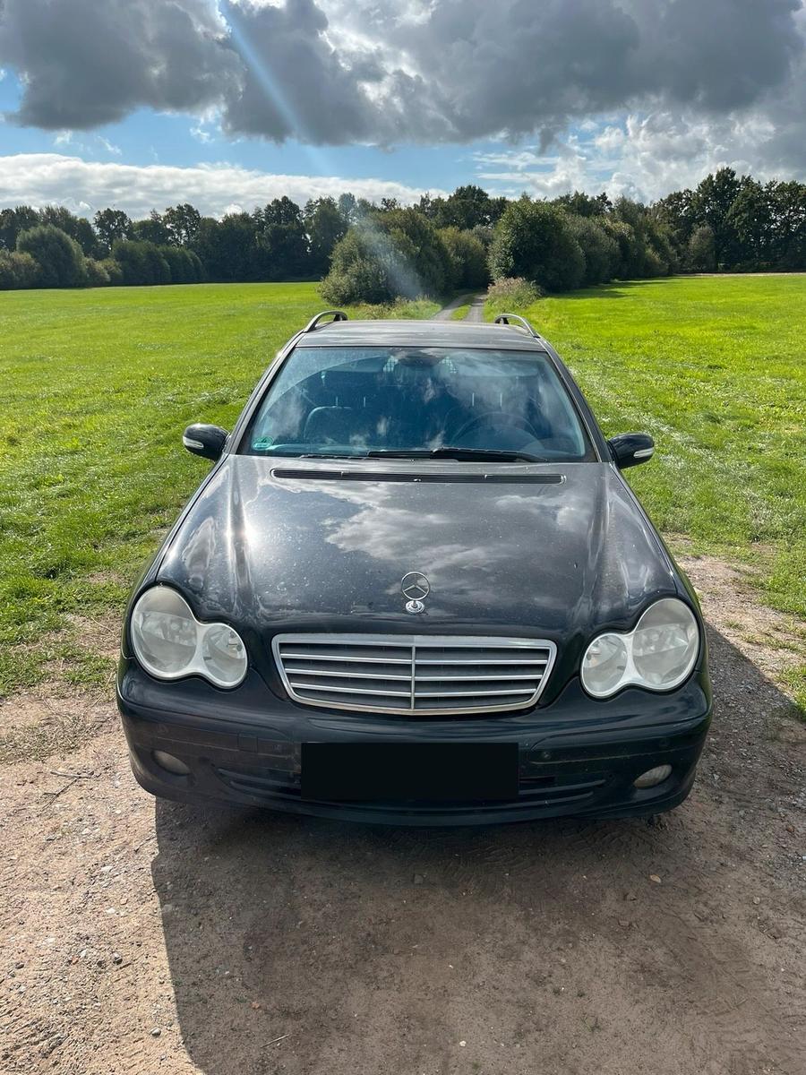 Mercedes-Benz C220, 2006