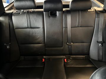 BMW X3 3.0d *Klima*SHZ*Navi*Xenon*TV*PDC*AHK*TÜV*