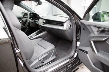 Audi RS 3 Sportback*Sporta,Pano,Head-Up,SONOS,EXPORT*
