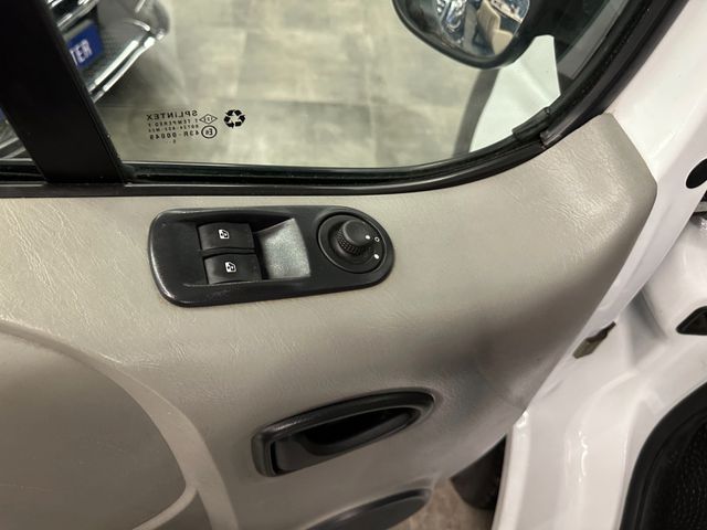 Renault Trafic Combi L1H1 2,7t  verglast*9- Sitzer*AHK*