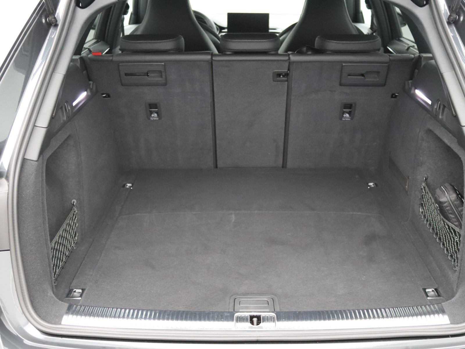 Audi A4 - Bild 8