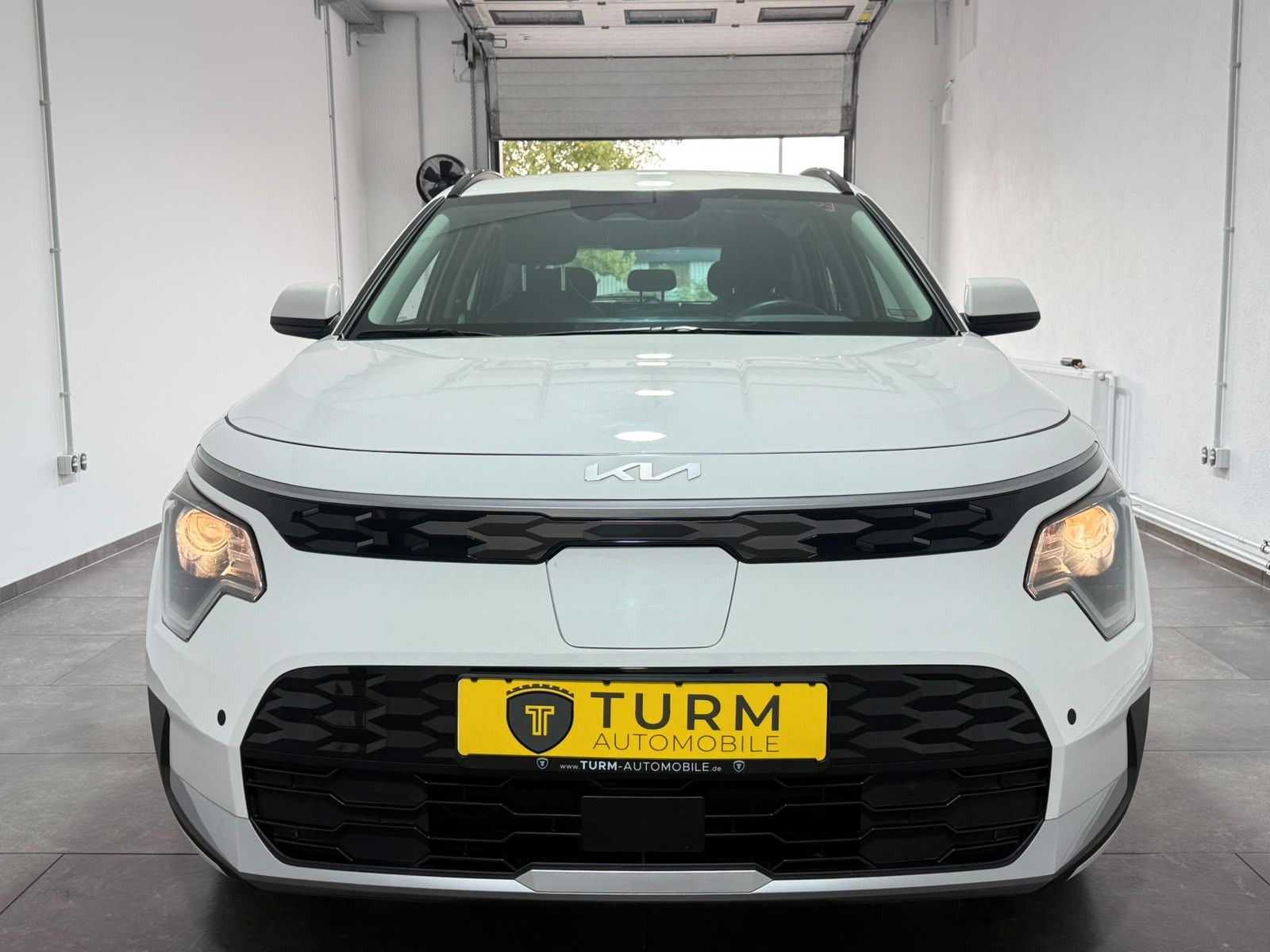 Kia Niro EV 65kWh|SOH96%|AHK|WärmePu|Garantie08/29 imagem 3