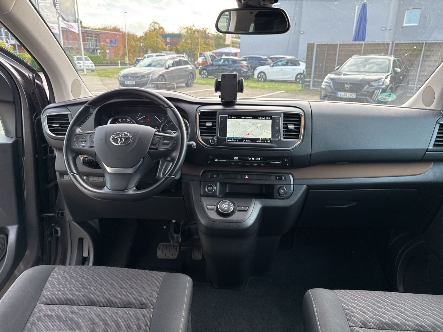 Fahrzeugabbildung Crosscamp Camper Van Flex Faltdach HUD StandHZG AHK-abnehm