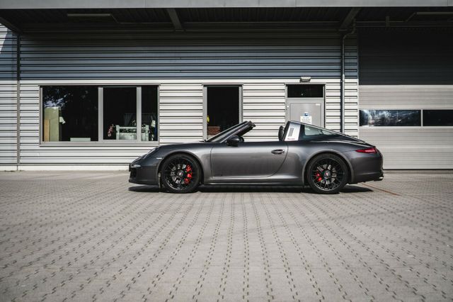 Fahrzeugabbildung Porsche 911 /991 GTS Targa - Approved - Sauger!