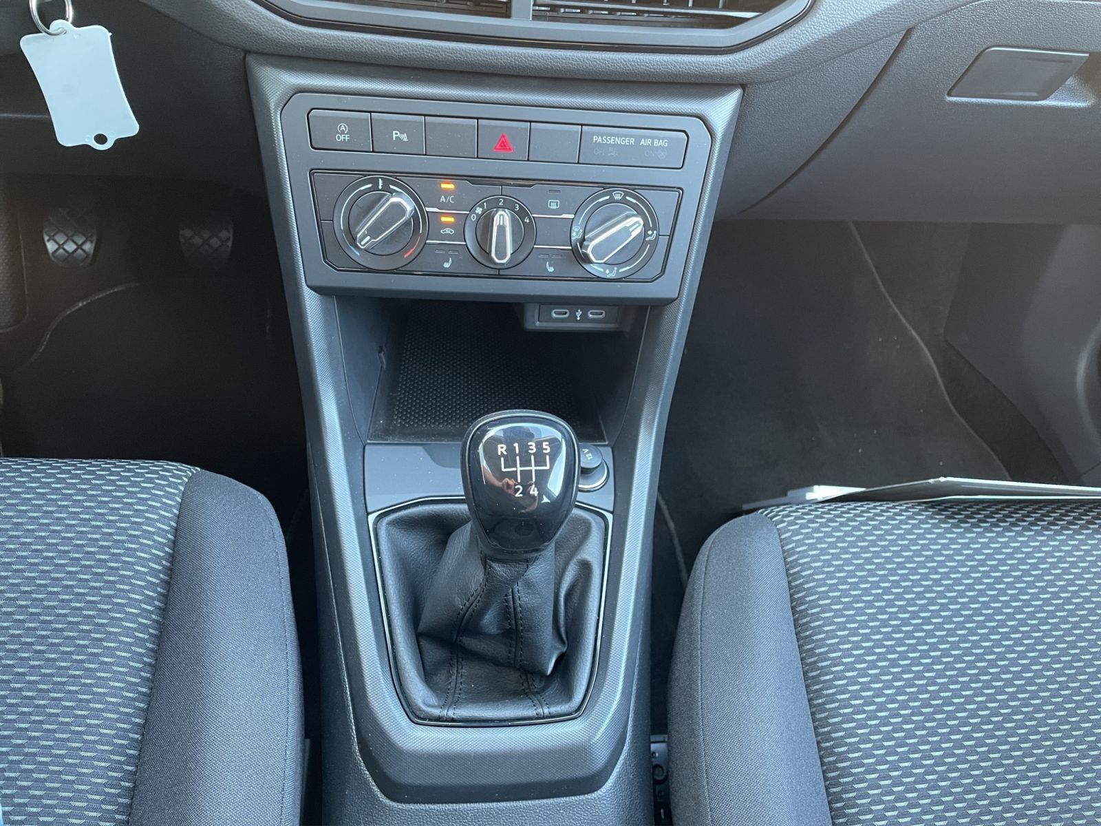 Volkswagen T-Cross - Bild 15