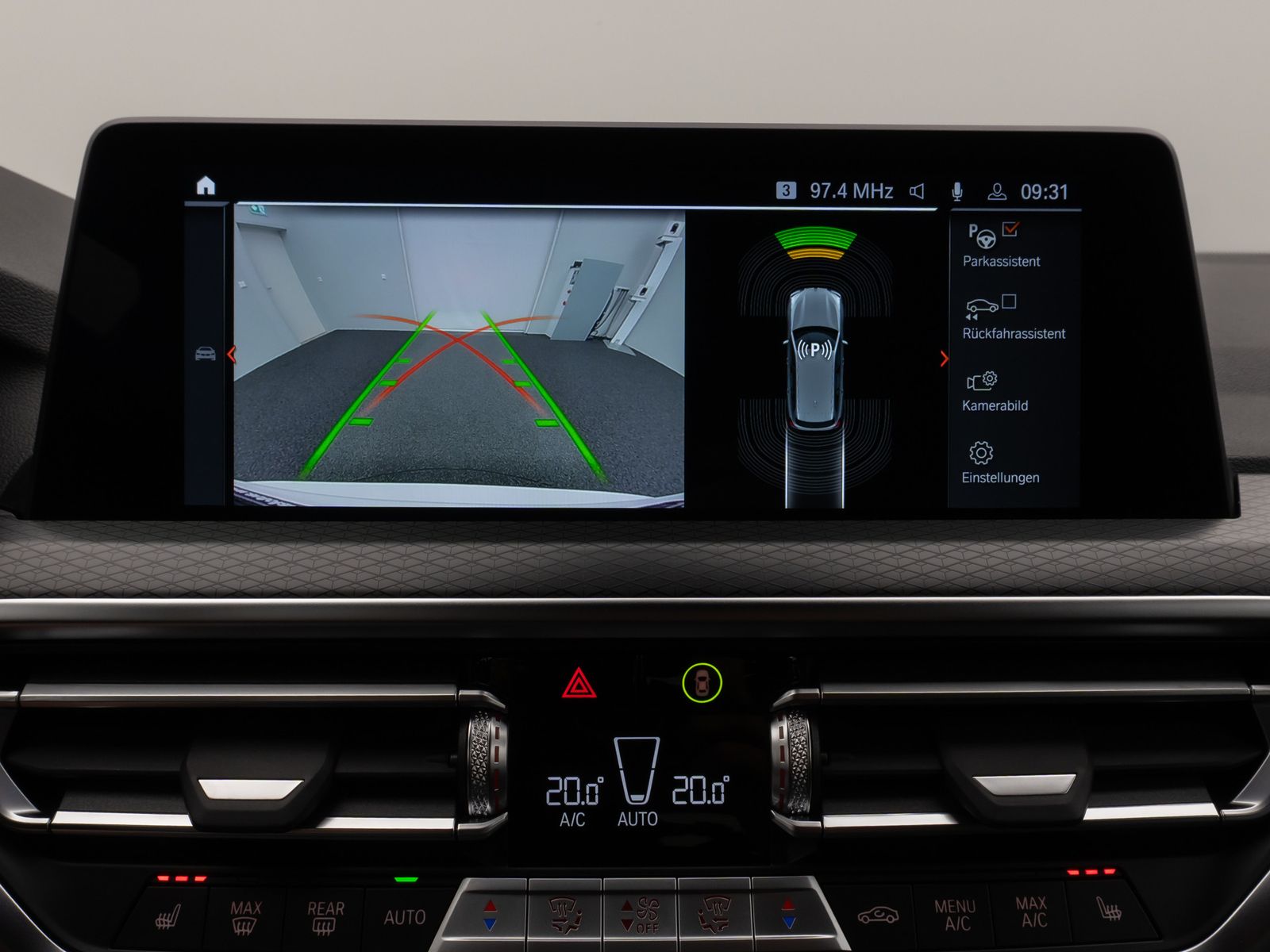 Fahrzeugabbildung BMW X3 xD20d M Sport Kamera DAB HiFi AHK Komfort 19"