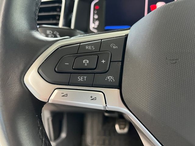 Fahrzeugabbildung Volkswagen Taigo 1.0 TSI R-Line BEATS GJR IQ.LIGHT NAVI