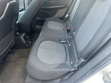 BMW 218 Active Tourer - 12