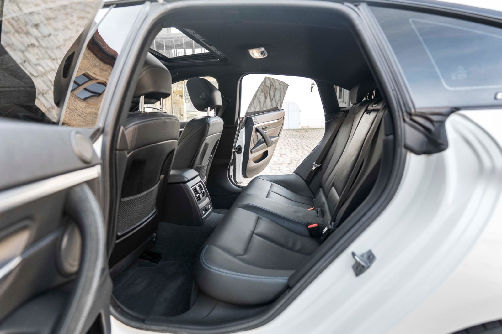 Fahrzeugabbildung BMW 440IX GC M-Performance HUD H&K LED CARPLAY 360°