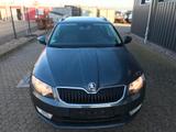 Skoda Octavia Combi 1.4 TSI Ambition Green tec / 8 ... - Skoda Octavia mit Benzin-Antrieb: 1.8