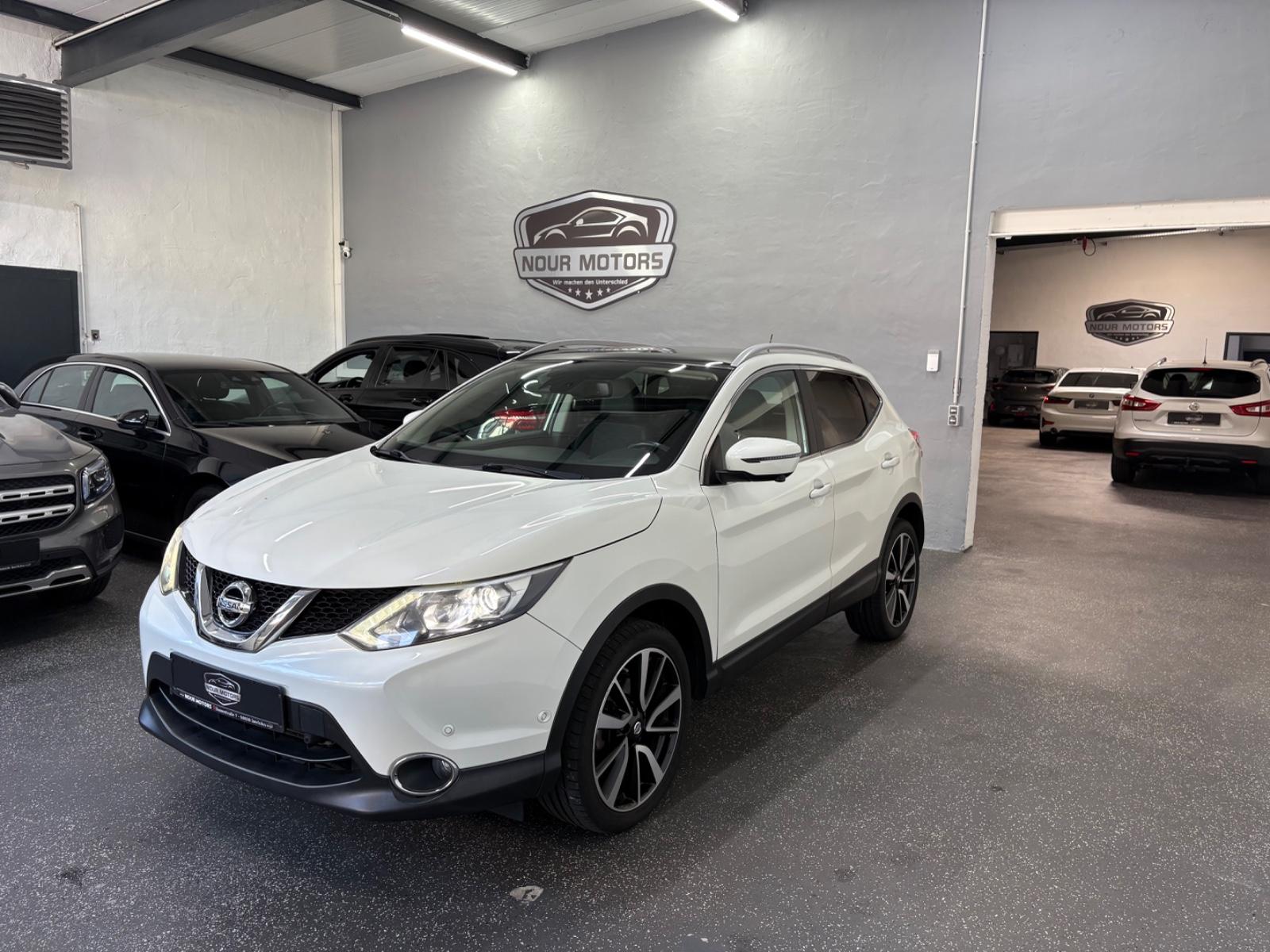 Nissan Qashqai **Automatik** /Pano/Leder/Kamera.