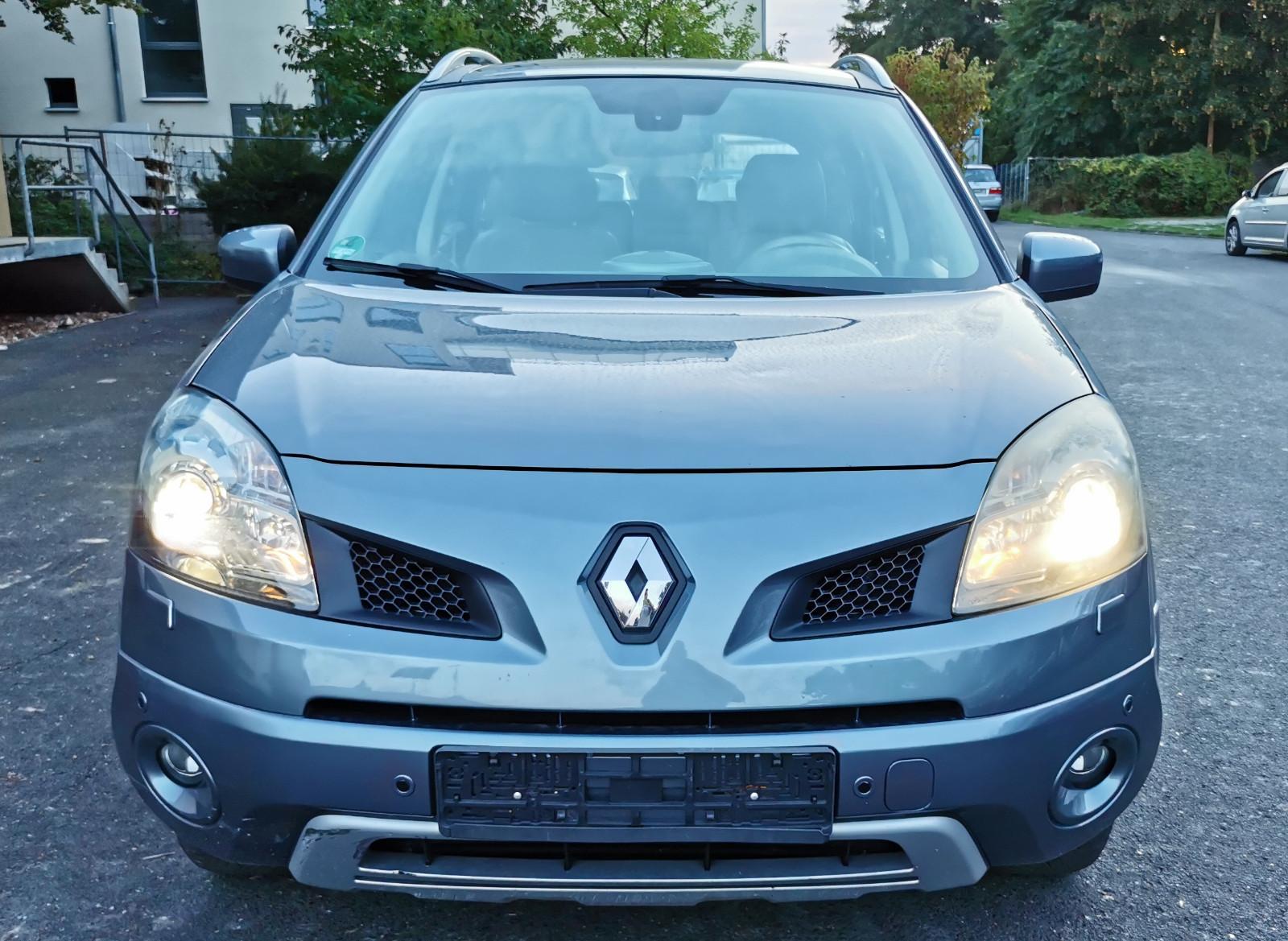 Renault Koleos 2009 — rear view