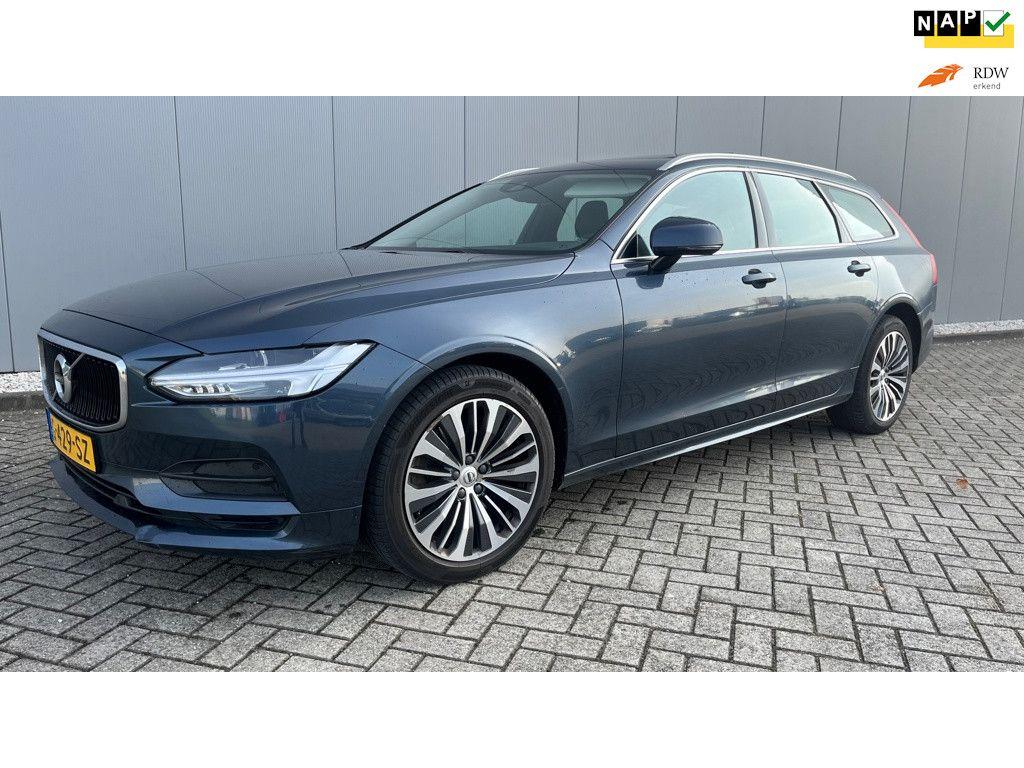 Volvo V90 2.0 D3 Momentum Pro AUT/ PANORAMA/ 9900 Supe