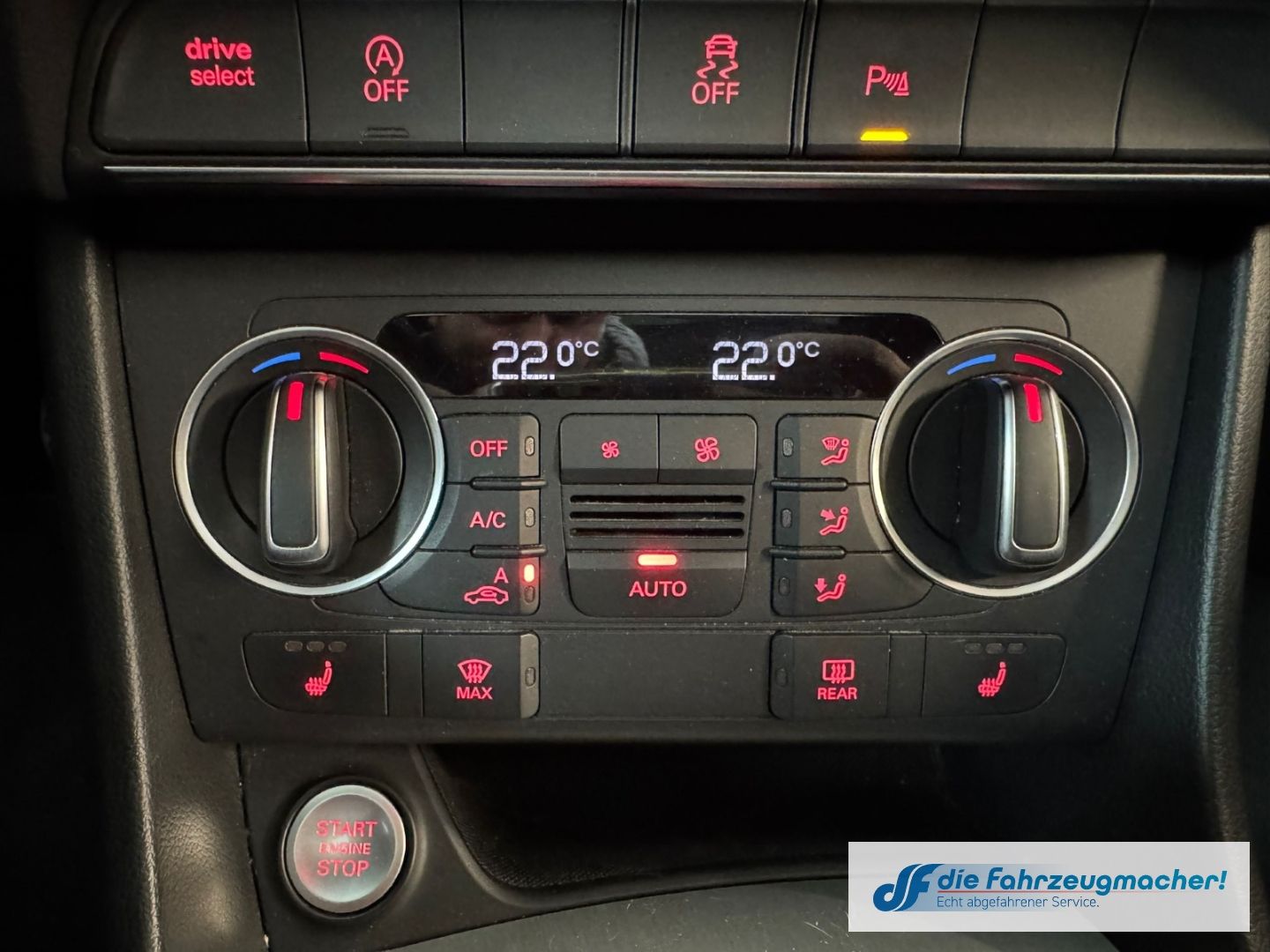 Fahrzeugabbildung Audi Q3 sport quattro S line S-line Sportpaket El. Pa