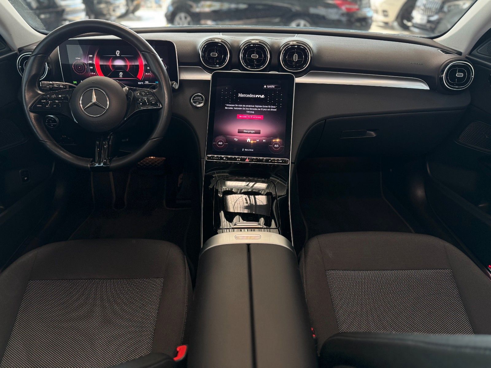 Fahrzeugabbildung Mercedes-Benz C 200 d T Avantgarde Night-Paket Business-Paket