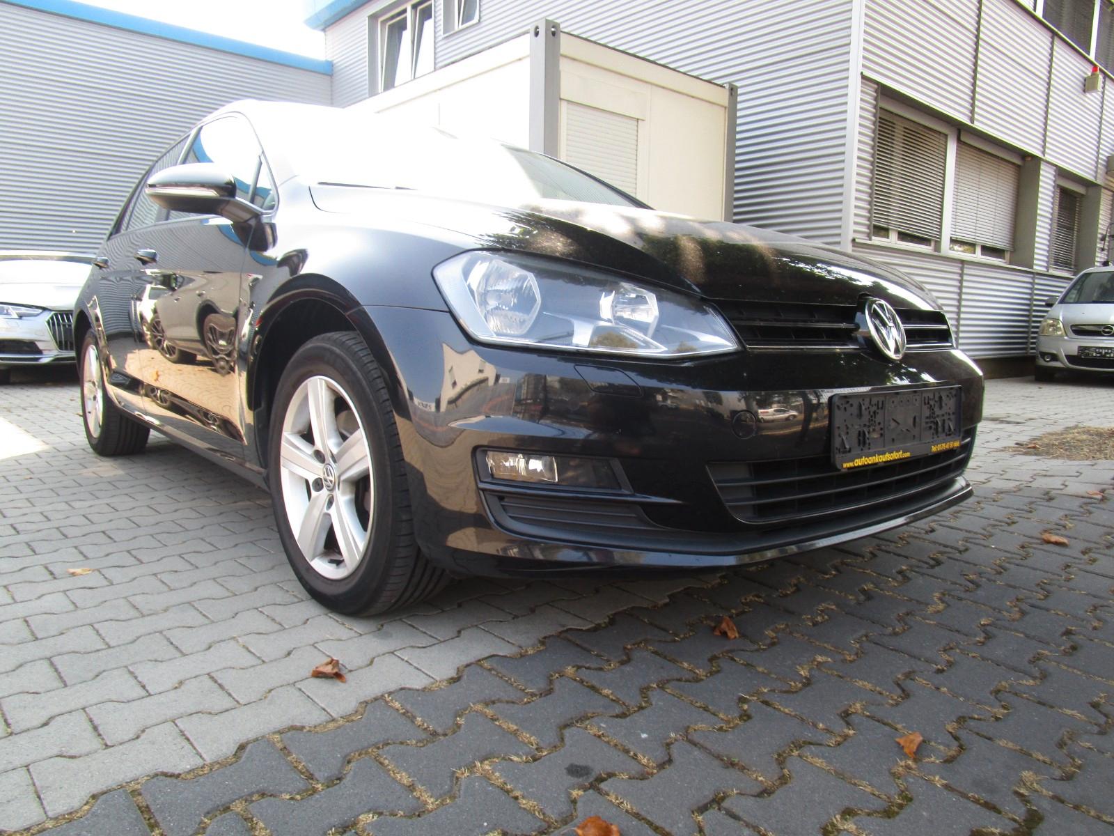 Volkswagen Golf VII Lim. Comfortline*Navi,Kamera,Teilleder