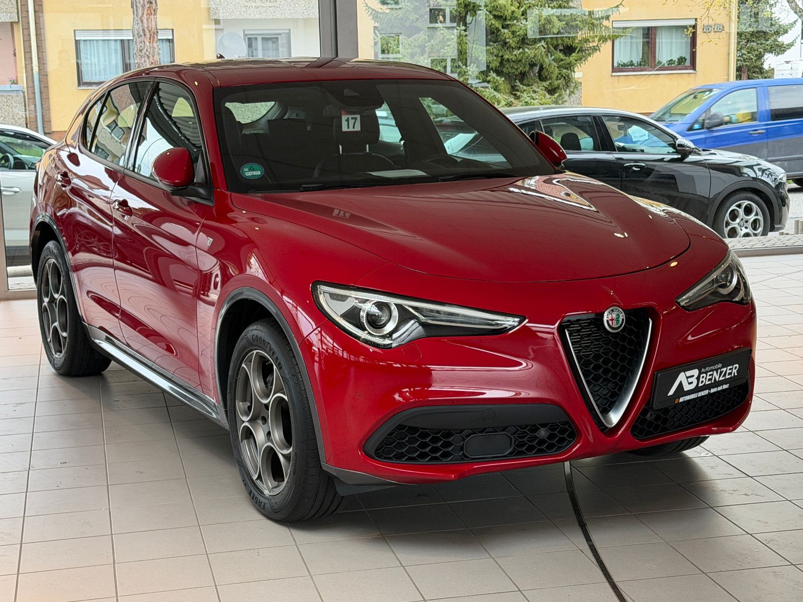 Fahrzeugabbildung Alfa Romeo Stelvio Ti Q4/MEMORY/ACC/NAVI/KAMERA/SHZ/KLIMA