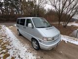Volkswagen T4 Multivan - 7 Sitzer - 2 Batterie- Standh. - silberne Volkswagen T4 Multivan