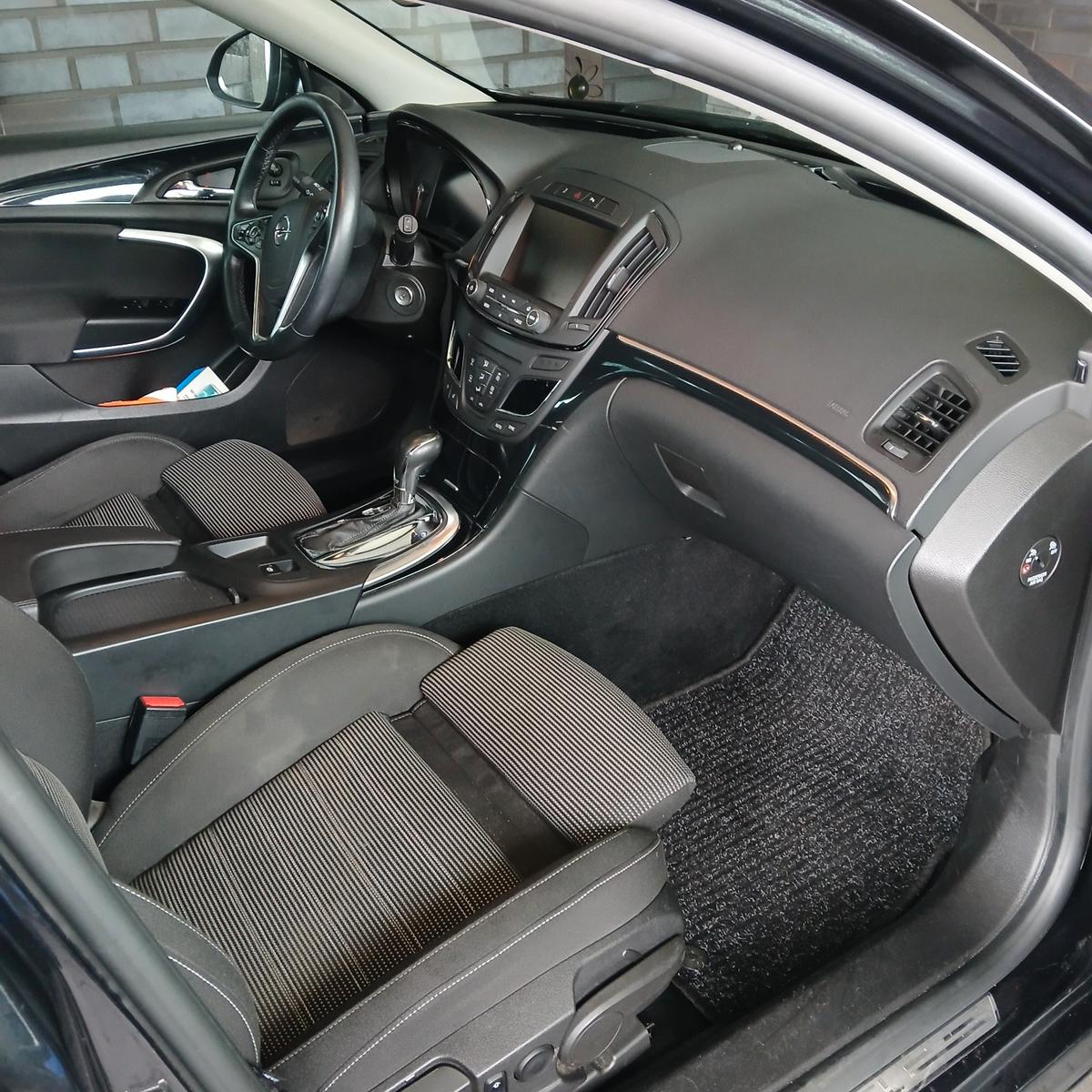Opel Insignia 2014 — photo 10
