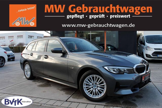 BMW 320e Touring Sport-Line LED PANO ACC SHZ CarPlay