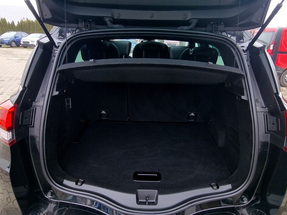 Fahrzeugabbildung Renault Scenic Black Edition TCe 160 GPF