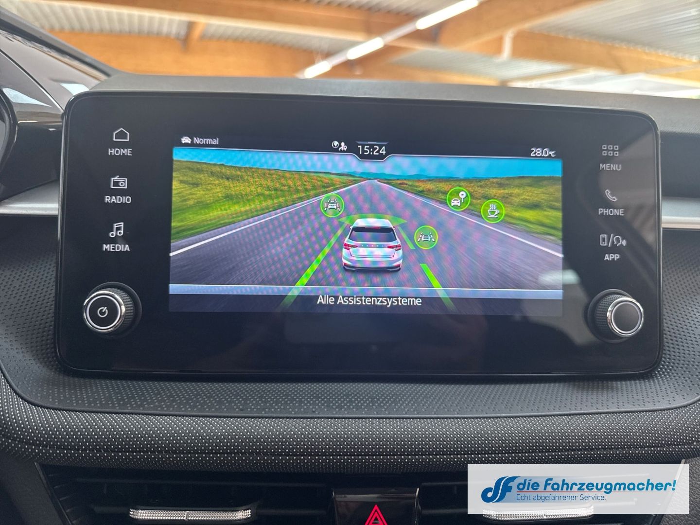 Fahrzeugabbildung SKODA Fabia Selection LED Sperrdiff. ACC Apple CarPlay